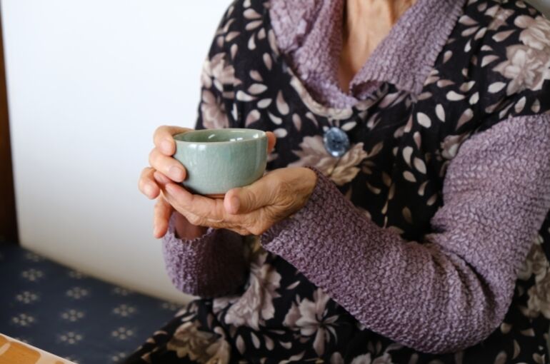 おばあちゃんお茶